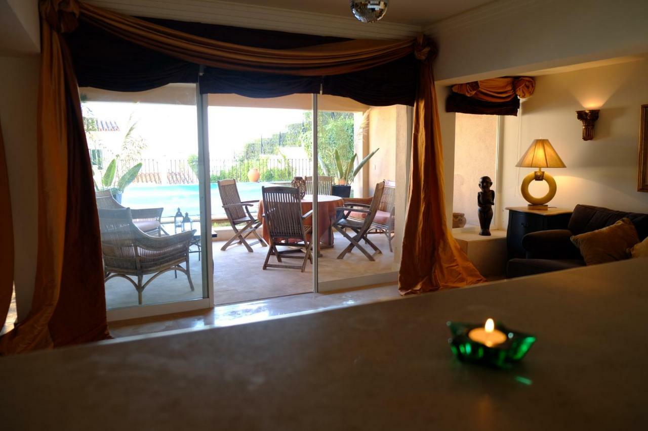 Apartamento Com Piscina Cruz Quebrada Екстер'єр фото
