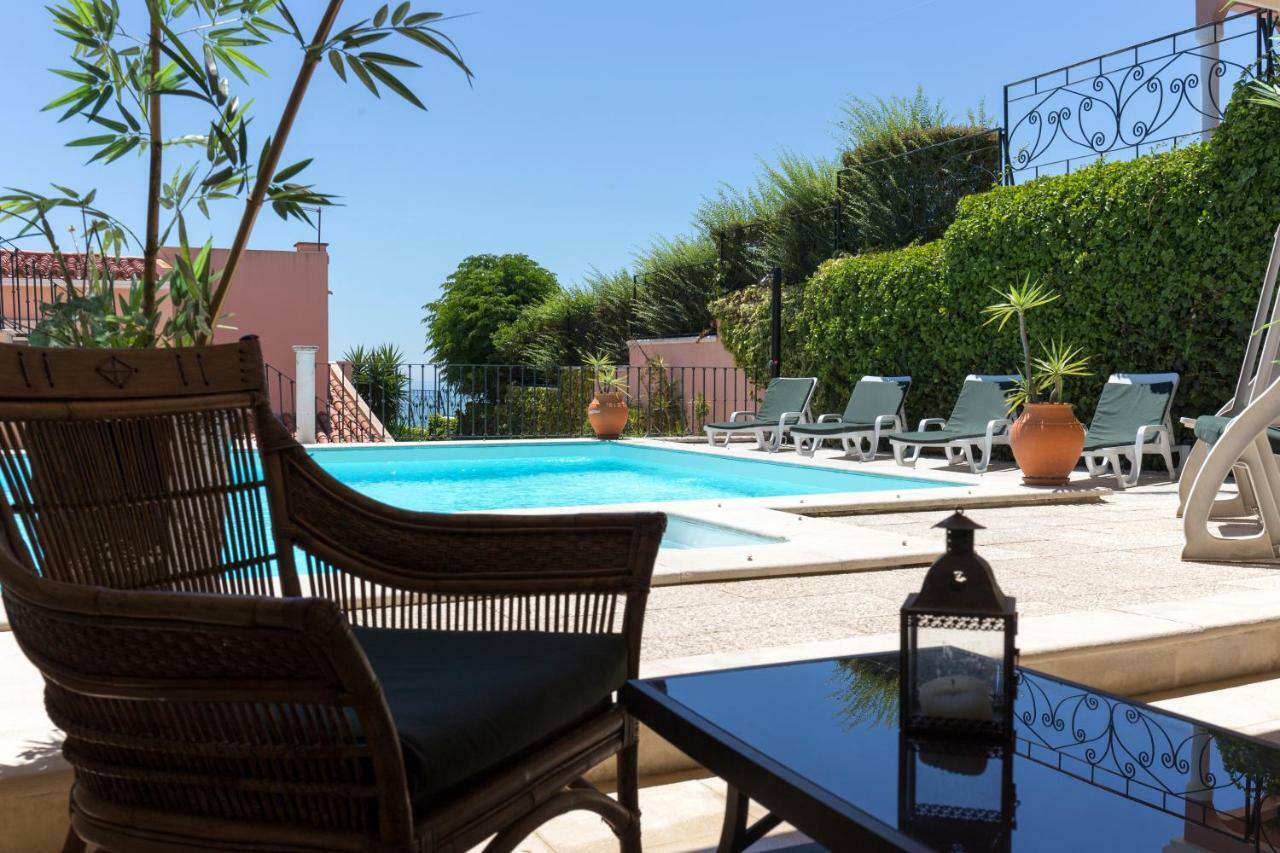 Apartamento Com Piscina Cruz Quebrada Екстер'єр фото